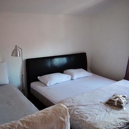 Hotel House Of Peace à Podgorica Extérieur photo