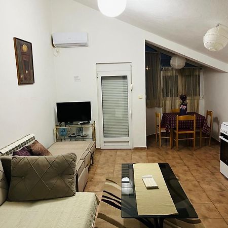 Hotel House Of Peace à Podgorica Extérieur photo