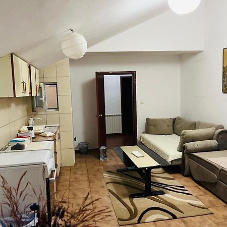 Hotel House Of Peace à Podgorica Extérieur photo