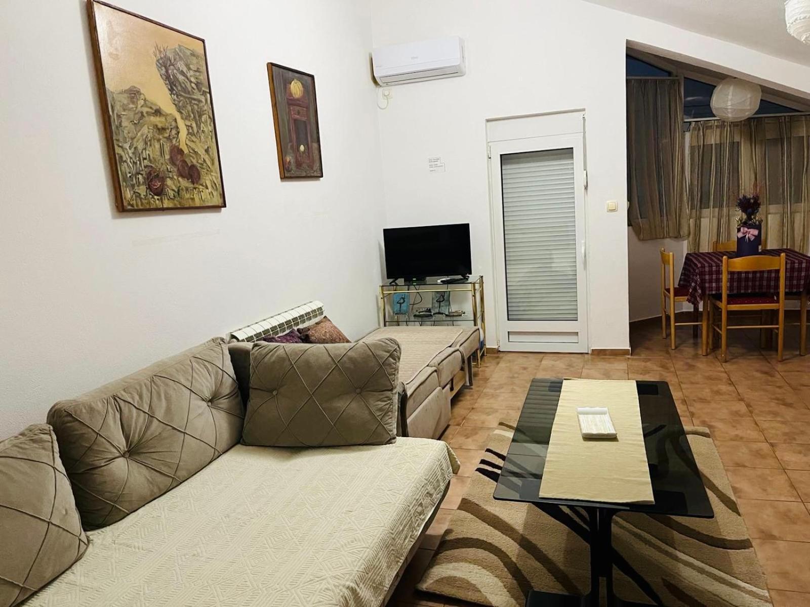 Hotel House Of Peace à Podgorica Extérieur photo